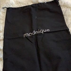 Modnique dust bag